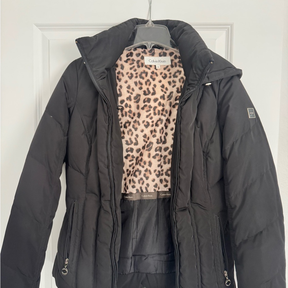 Calvin Klein Black Puffer Jacket with Leopard-Print Lining
